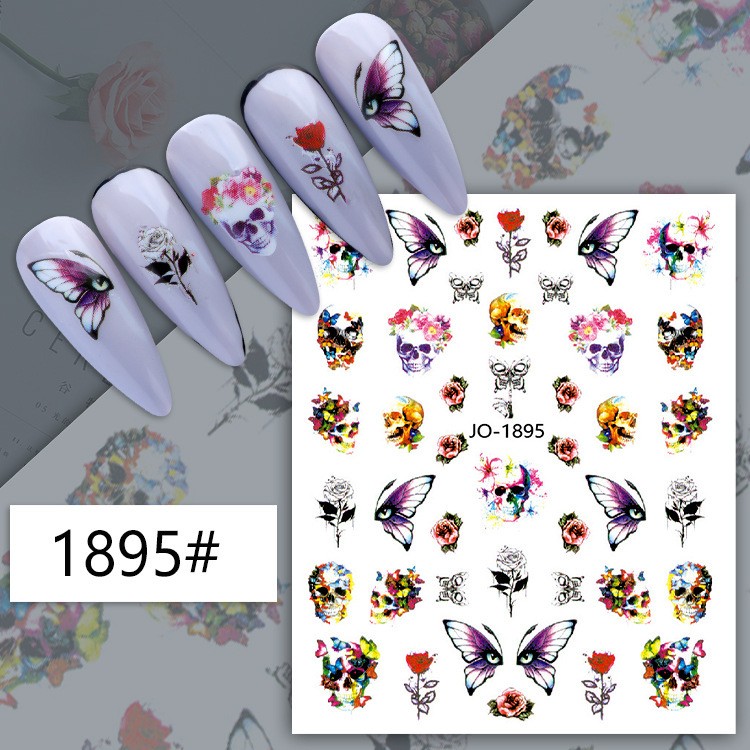 Nagelklistermärken halloween med olika unika mönster